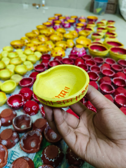 RAM handpainted meduim sized clay diyas - Set of 5